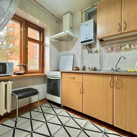 Apartpoltava Затишна 3-Кімнатна Квартира В Центрі Міста, Каштанова Алея, Звітна Документація, Чек エクステリア 写真
