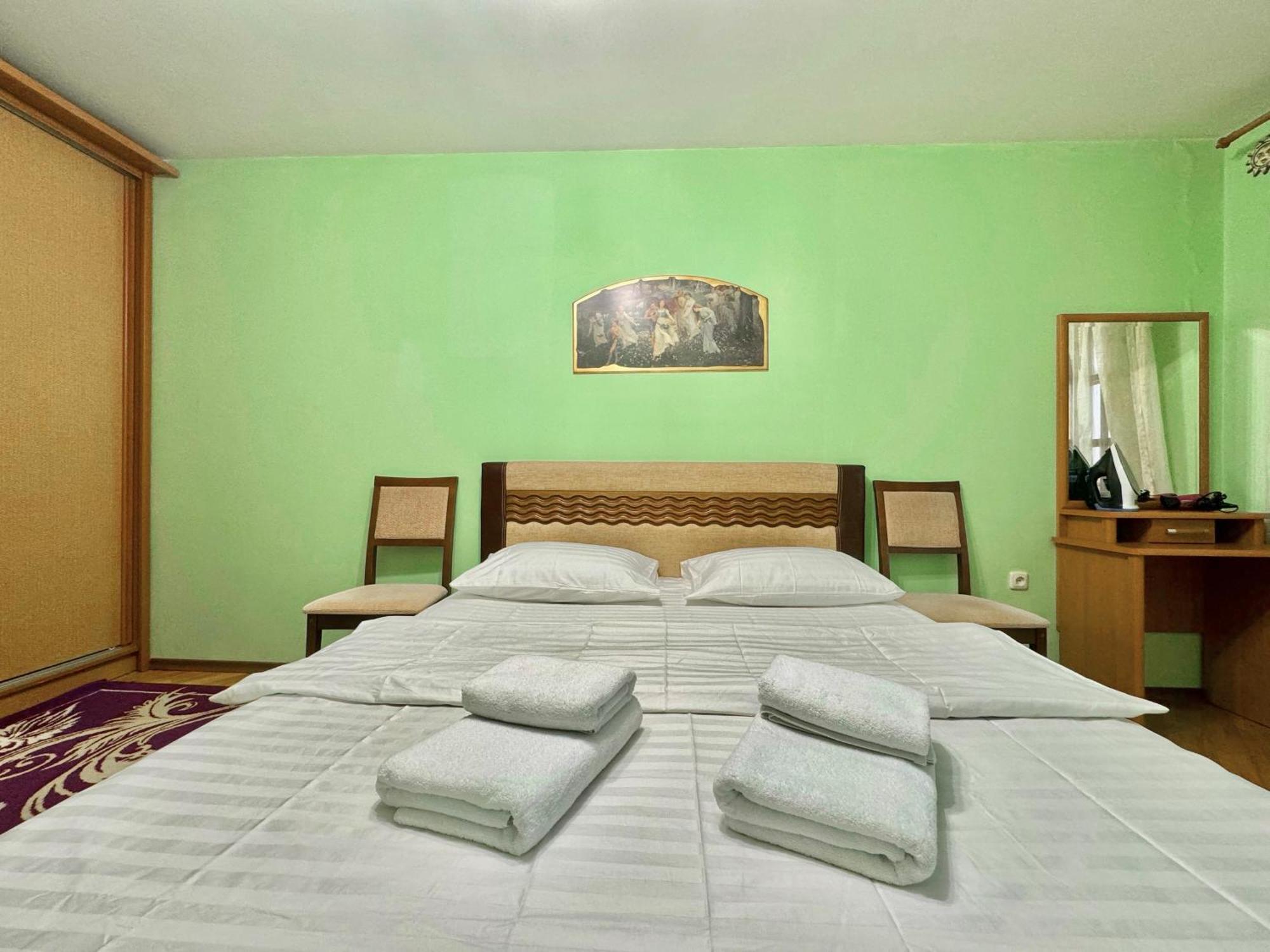 Apartpoltava Затишна 3-Кімнатна Квартира В Центрі Міста, Каштанова Алея, Звітна Документація, Чек エクステリア 写真