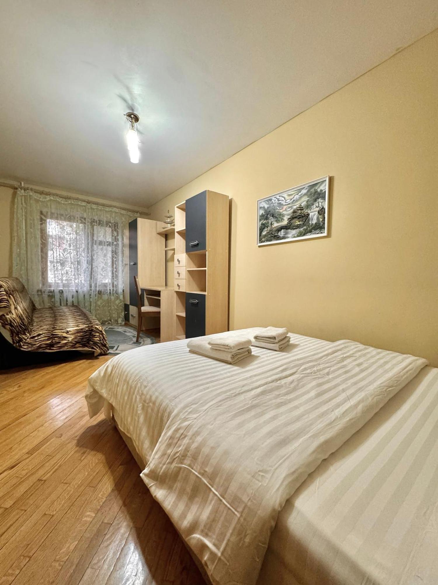 Apartpoltava Затишна 3-Кімнатна Квартира В Центрі Міста, Каштанова Алея, Звітна Документація, Чек エクステリア 写真