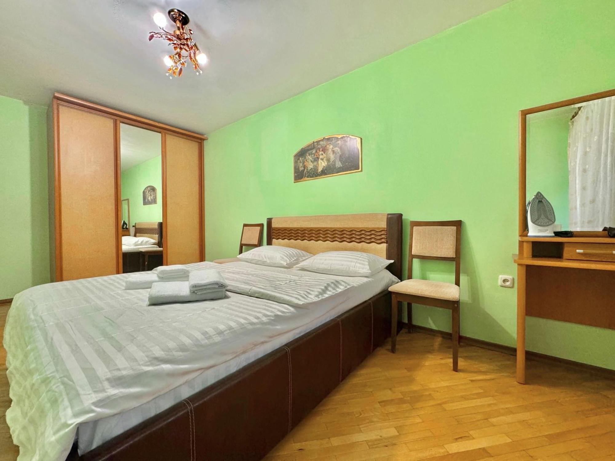 Apartpoltava Затишна 3-Кімнатна Квартира В Центрі Міста, Каштанова Алея, Звітна Документація, Чек エクステリア 写真