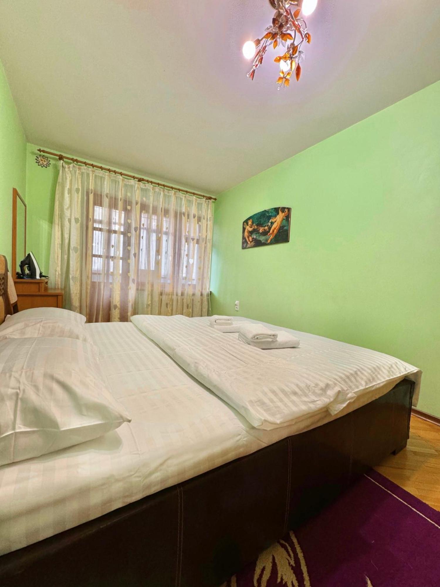Apartpoltava Затишна 3-Кімнатна Квартира В Центрі Міста, Каштанова Алея, Звітна Документація, Чек エクステリア 写真